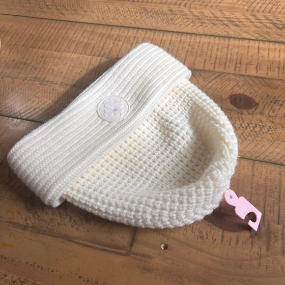 ⭐️3/$40⭐️ NEW | Kate Spade toque - Picture 2 of 5